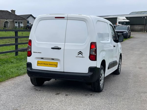 202 Citroen Berlingo Enterprise Spotless***** 362772559