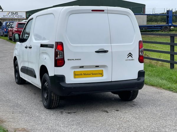 202 Citroen Berlingo Enterprise Spotless***** 362772552