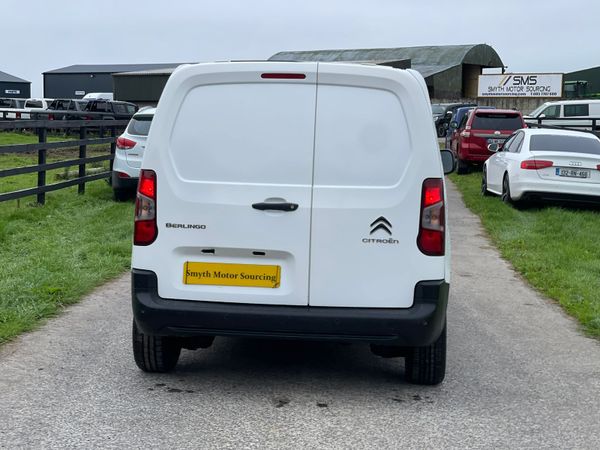 202 Citroen Berlingo Enterprise Spotless***** 362772560