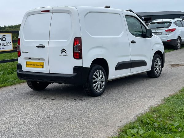 202 Citroen Berlingo Enterprise Spotless***** 362772562