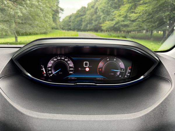 Peugeot 5008 2021 Diesel 7 Seats 362790432