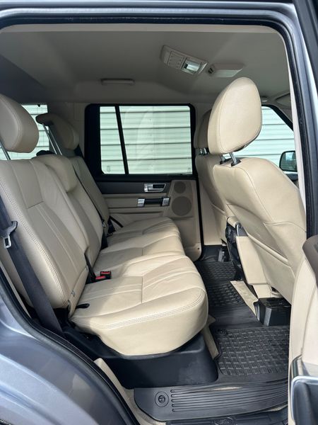 Land Rover Discovery 3.0 TDV6 XE Auto 362844085