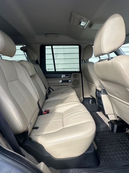 Land Rover Discovery 3.0 TDV6 XE Auto 362844086