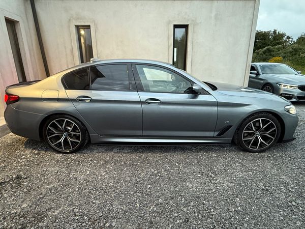 2022 BMW 5-Series M-Sport - Facelift Model 362885533