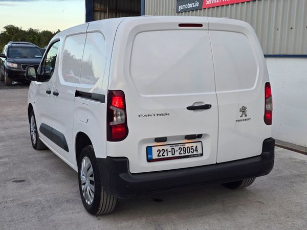 Peugeot Partner 2022 362889294