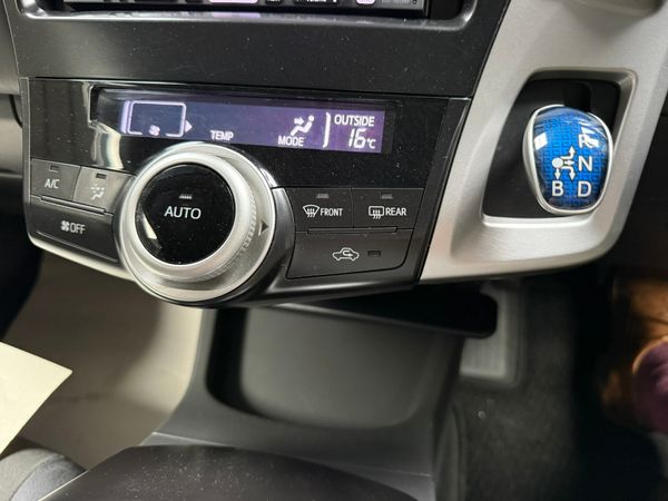 2013 Toyota Prius Plus/alpha 1.8Hybrid auto 7Seats 362908629