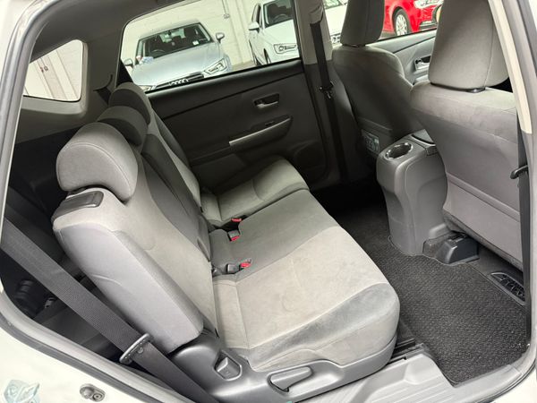 2013 Toyota Prius Plus/alpha 1.8Hybrid auto 7Seats 362908637