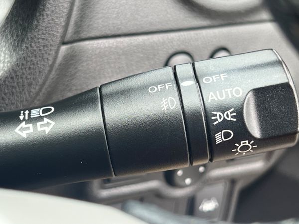 Nissan Note 2015 362936003