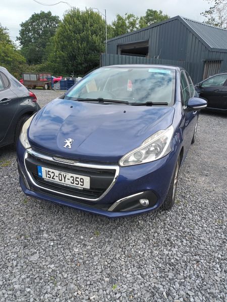 Peugeot 208 2015 362933084