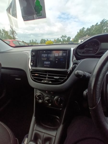 Peugeot 208 2015 362933110