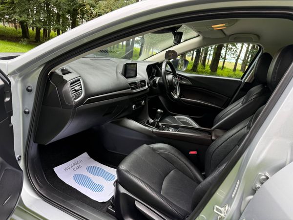 Mazda 3 Platinium 2018 362944071