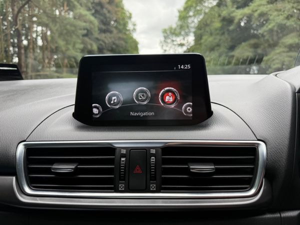 Mazda 3 Platinium 2018 362944095
