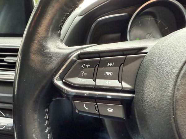 Mazda 3 Platinium 2018 362944119