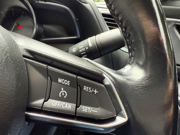 Mazda 3 Platinium 2018 362944124
