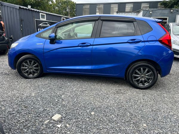 Honda Fit Hybrid Auto 2013 362940849