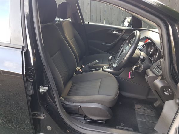 10 ASTRA NEW SHAPE.. 1.4cc PETROL 362942908