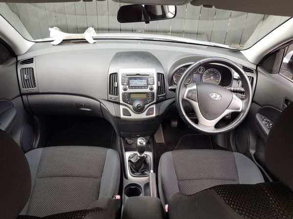HYUNDAI I30 ... VERY LOW KMS.. NCT TODAY 362943329