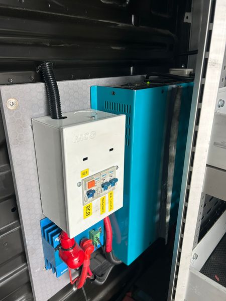 2019 Volkswagen Crafter - Mobile workshop 220v 362954200