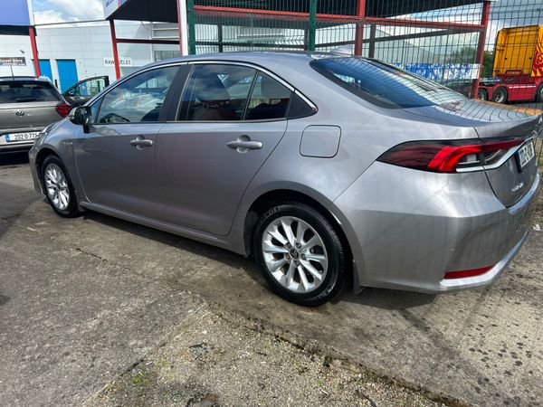 Toyota Corolla  automatic   hybrid 362953570