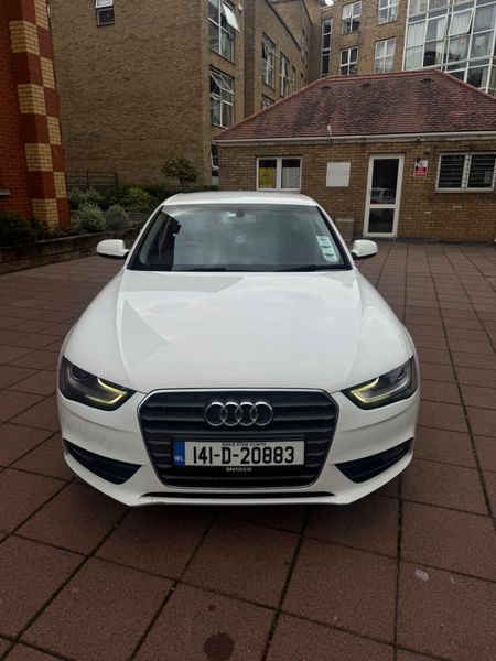 Audi A4 2014 362984157