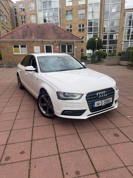 Audi A4 2014 362984166