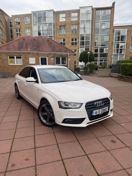 Audi A4 2014 362984168