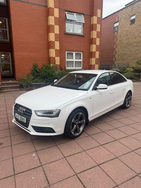 Audi A4 2014 362984163
