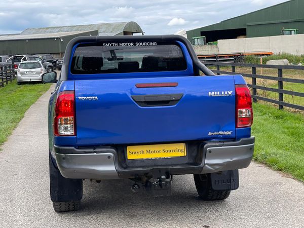 191 Toyota Hilux Invincible X Very low Miles***** 363004138