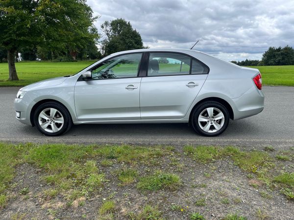 Skoda Rapid 2015 Spaceback Ambtion low mileage 363018984