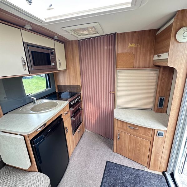 ✨SWIFT  CHALLENGER SPORT 4 BERTH FIXED BED✨ 363013307