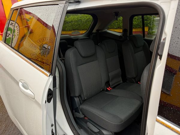2011 FORD GRAND C-MAX 1.6 PETROL 7 SEATER 363024124