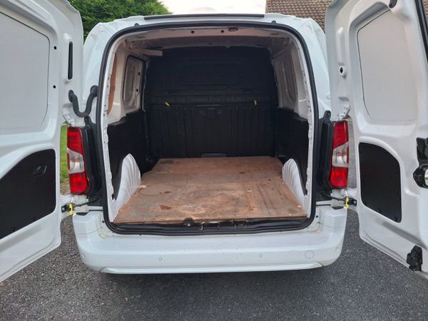 Opel Combo 2023 363038540