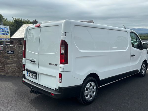 RENAULT TRAFIC 2.0 LWB Business plus only 45000kms 363046031