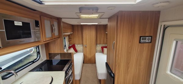 Lunar Coastline caravan 4 berth 363047465