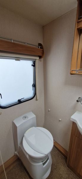 Lunar Coastline caravan 4 berth 363047468