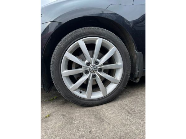 Volkswagen Golf Highline 1.6 TDI Manual 5speed 5D 363075138