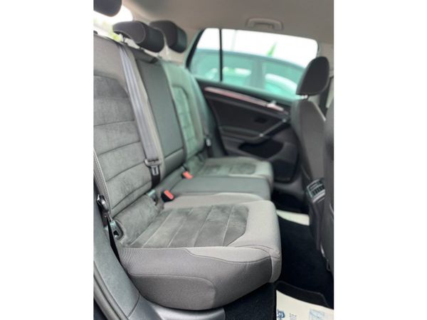 Volkswagen Golf Highline 1.6 TDI Manual 5speed 5D 363075152