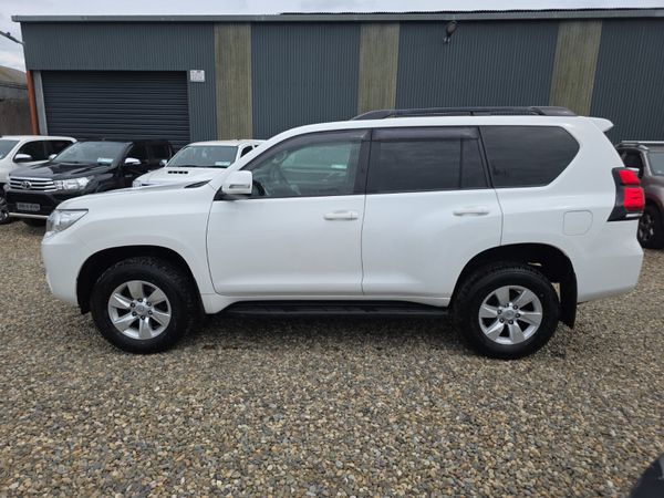 Toyota Land Cruiser GX LWB 204Bhp 363135330