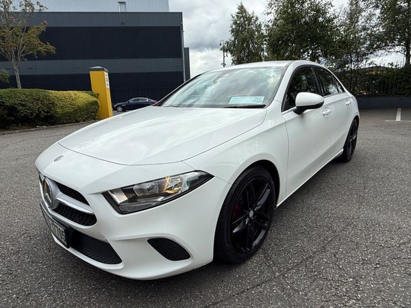 Mercedes-Benz A180 D AMG Sport Automatic 363171645
