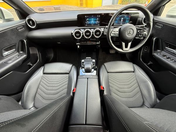 Mercedes-Benz A180 D AMG Sport Automatic 363171642