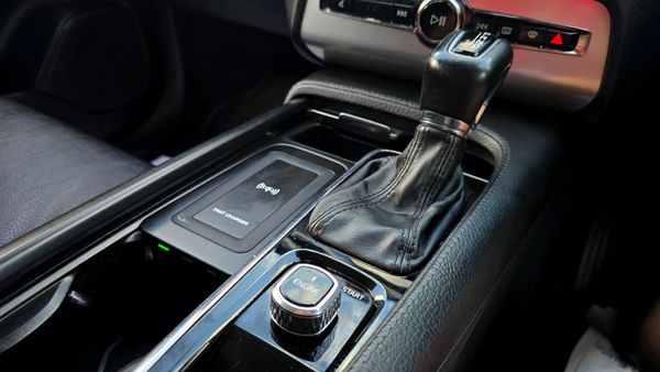 🔥 2016 Volvo XC90 D4 (190hp) FWD Automatic 363243299