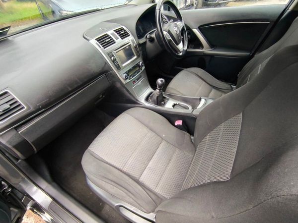 Toyota Avensis 2.0 D-4d DPF 125 BHP Terra 363295676