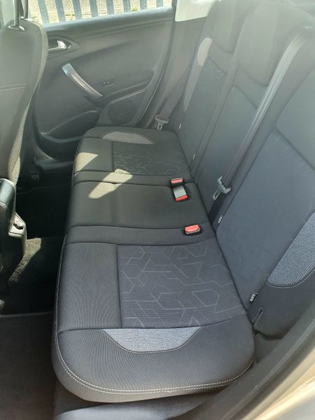 2017 Peugeot 2008  Manual 363323967