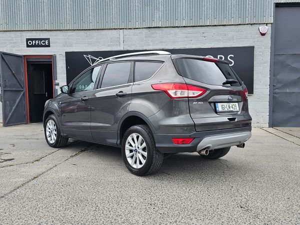 FORD KUGA 4 SEAT TITANIUM // 03/26 DOE // PLUS VAT 363425431