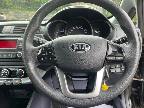 Kia Rio 1.4 L CRDi 363446460