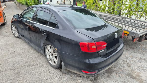 2012 VOLKSWAGEN JETTA 1.6 DIESEL FOR BREAKING! 363449406