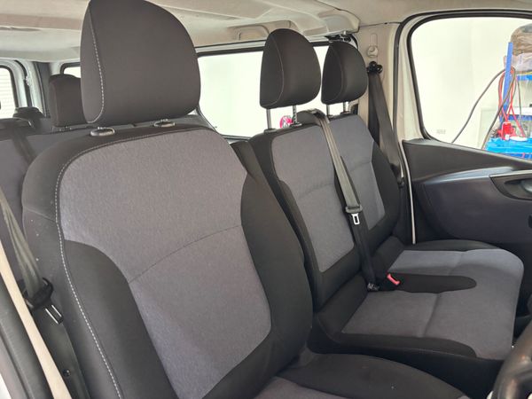2016 VAUXHALL VIVARO 9 SEATER 363455158