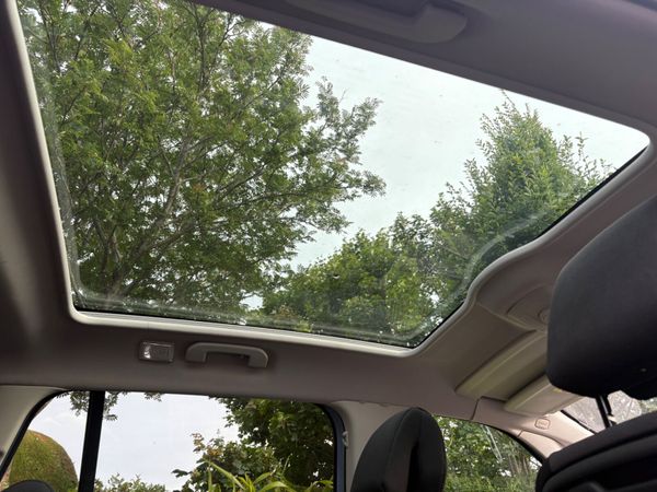 Citroen Grand C4 Picasso 2015 Auto low km 363459995