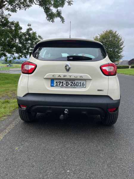 Renault Captur 2017 DCI 90 Low Mileage 363545976