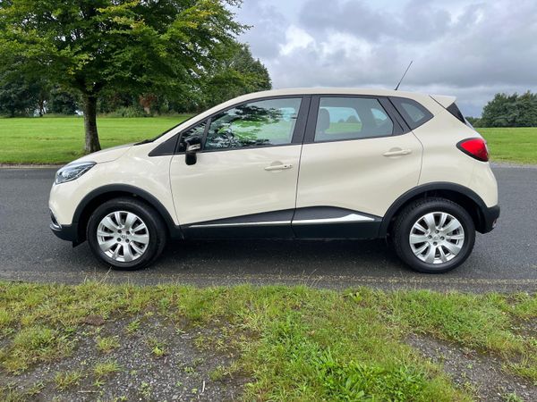 Renault Captur 2017 DCI 90 Low Mileage 363545970